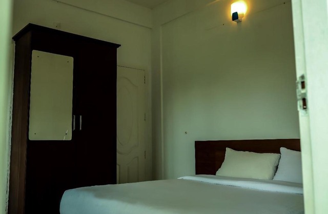 Adonay inn residency