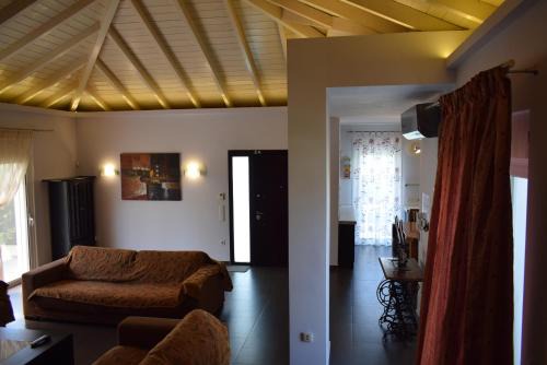 adonia villa
