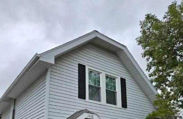 Adorable Dutch Colonial Home