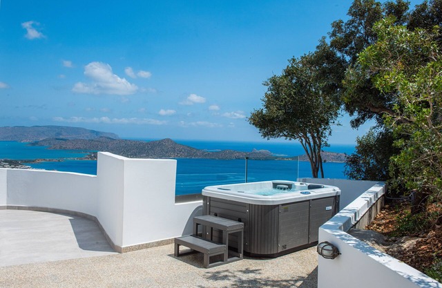Adrakos Apartments - Adults Only