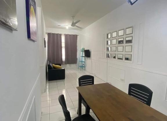 ADWA PERMATA HOMESTAY