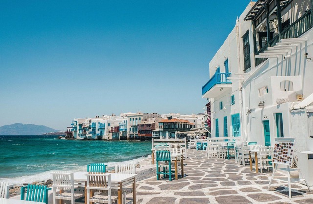 Adyton Lux Suite Mykonos Private Pool Experience
