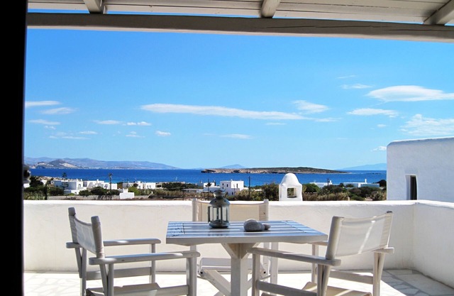 Aeraki Villas