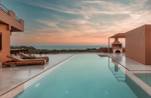 Aerope SeaView Villa