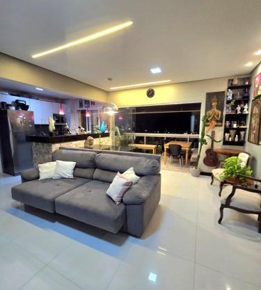 AF's apartment