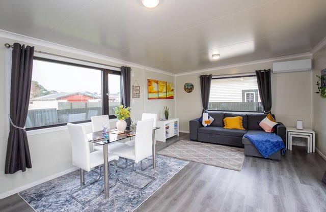 Affordable Modern Accommodation in the Heart of Westport
