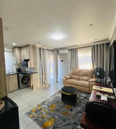 Affordable Modern Stay
