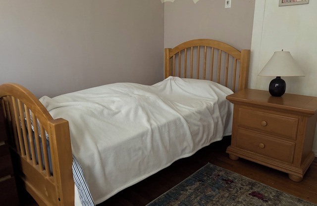 affordable nice room in the house on the superb of Philadelphia