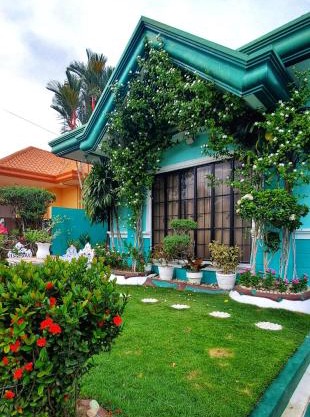 Affordable Spacious Bedroom & Bathroom near DVO Airport