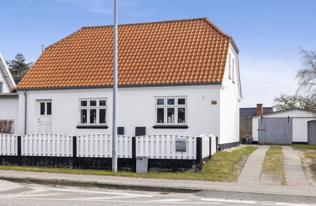 "Afke" - 700m from the sea by Interhome