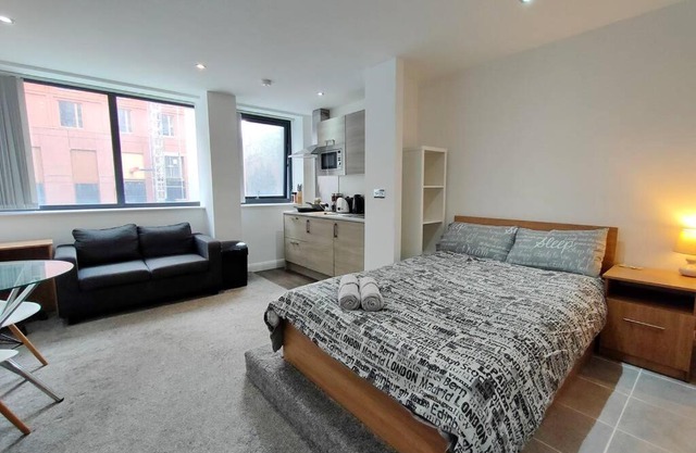 Afordable Budget Accommodation Studio with NO WIFI