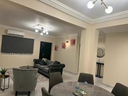 After 5 Apartment 2 3 spacious en-suite bedrooms