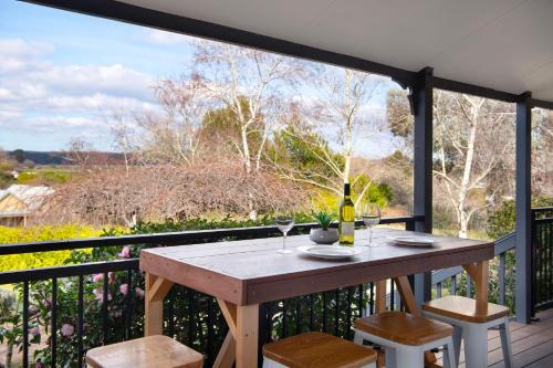 Aggies Way - dog friendly with panoramic views