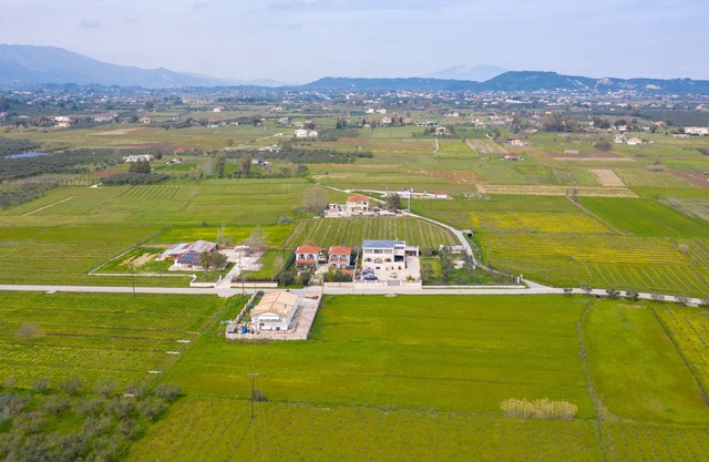 Agria 4 Bedroom Villa