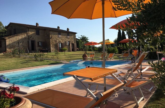 Agriturismo Gello piscina