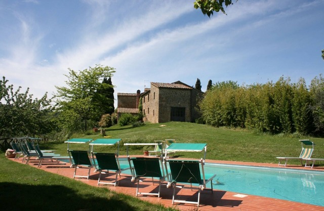 Apartamento en granja orgánica. Monte San Savino (Ar).