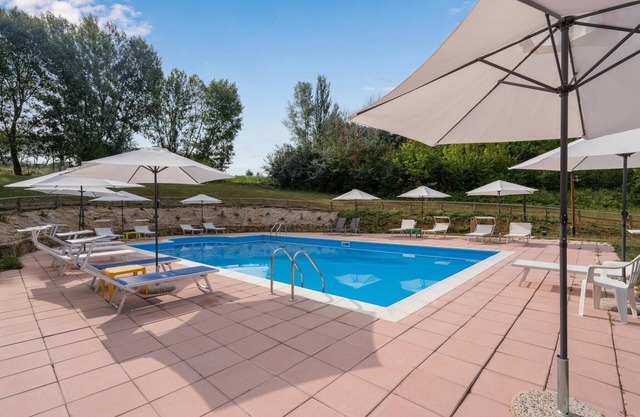 Agriturismo Borgo Pulciano en Montone