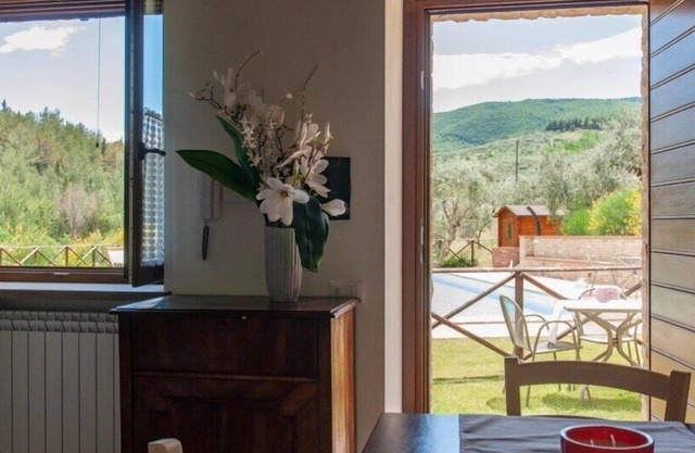Agriturismo Molino Verde, modern and comfortable, Mandorlo, Mandorlo
