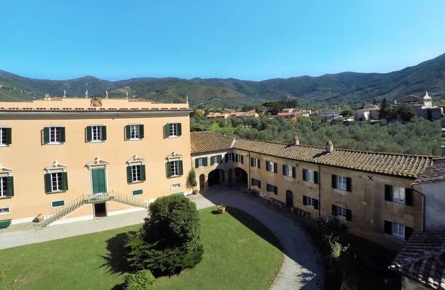 Toscana | Agriturismo Rosselmini | Piso Maria | Masia con piscina y jardin