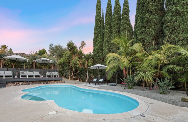 Agua Dulce | Mid Century Oasis | Pool | Hot Tub
