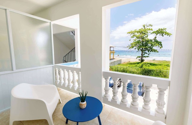 Aguada Ocean Club 2A - 2 Bed 1 Bath Suite