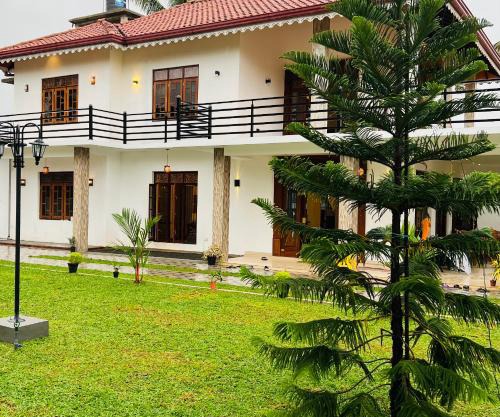 Ahasna Airport Villa