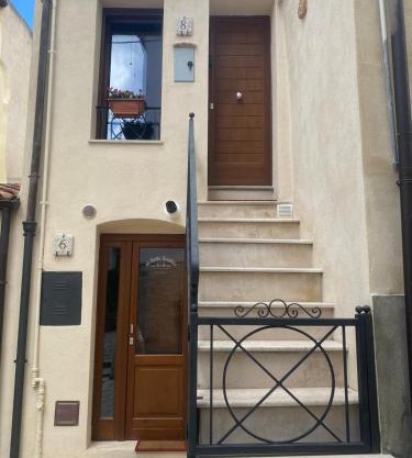 Ai Sette Scalini