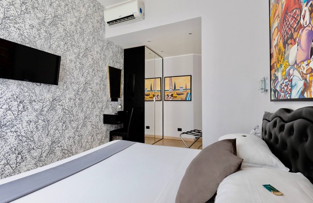 Aiello Rooms