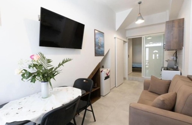 Aigli Guest House