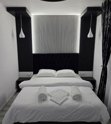 AIM & Residence