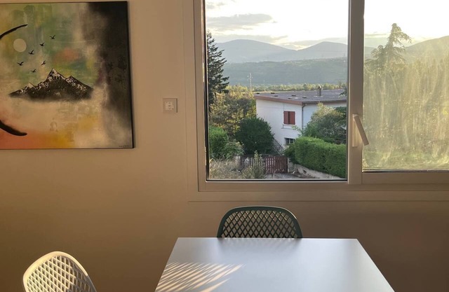 Complete accommodation at the foot of Pilat. New. 6 to 7 passengers. fully equipped.