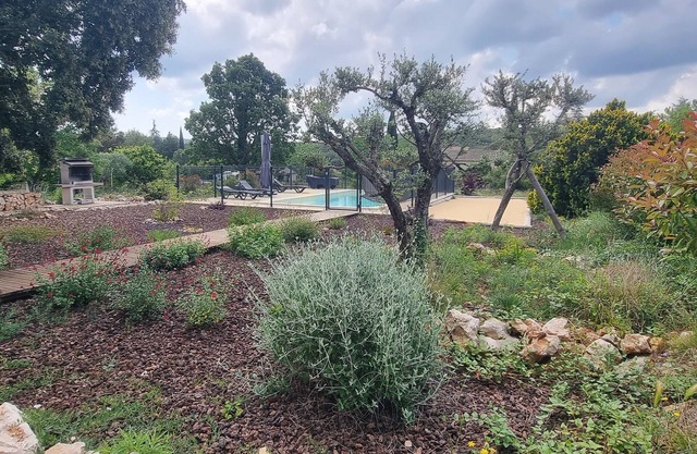 Air-conditioned villa with swimming pool in the heart of the Ardèche Gorges