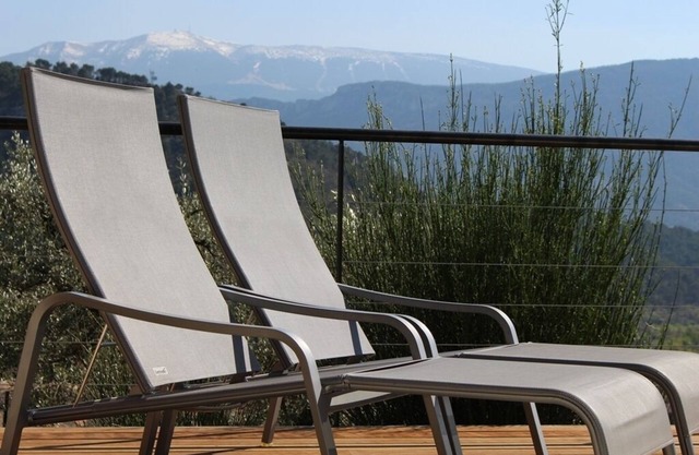 Villa Ventoux climatizada y piscina climatizada en Buis les Baronnies