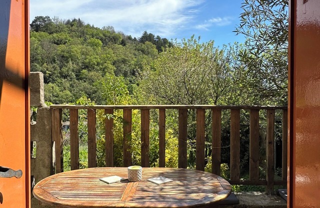 CASA DE PERSONAJE RENOVADO CLIM WIFI IDEAL PARA COMPARTIR CON AMIGOS O FAMILIA