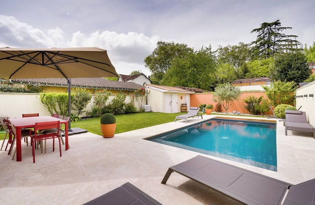Air-conditioned family home with swimming pool - Bordeaux Caudéran, 10 min from the center