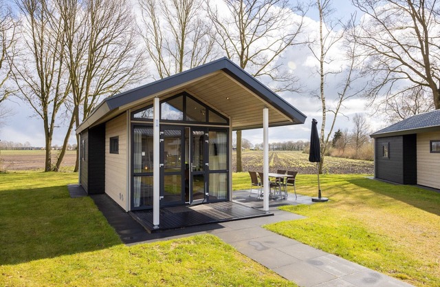 Casa con aire acondicionado en el Twente verde