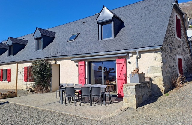 Casa 9 personas entre ARGELES y LOURDES con vista al valle