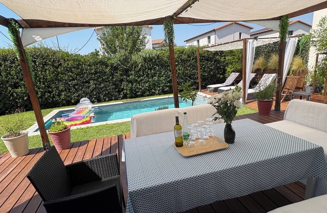 Air-conditioned villa with heated pool - Last offers August !