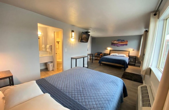 Aircrest Motel