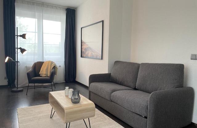 Airport Apartments for 4 - Kitchen - Parking with eCharging