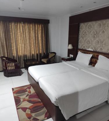 Airport City Hotel