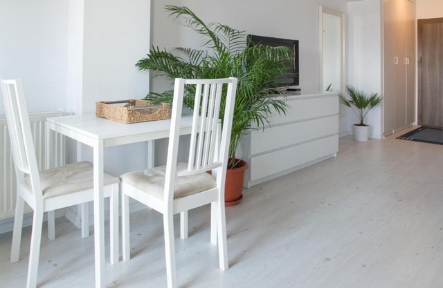 Airport Residence - 5 Mins from Airport