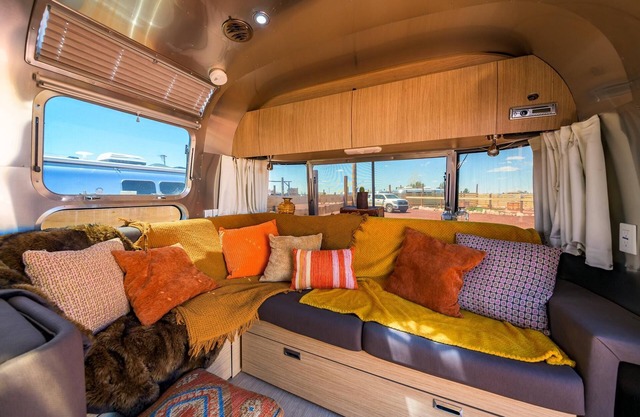 Airstream w/ Private Hot Tub (Unit E) - 5 Person Airstream with Private Hot Tub