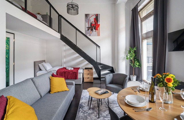 Airy loft-apartment with balcony