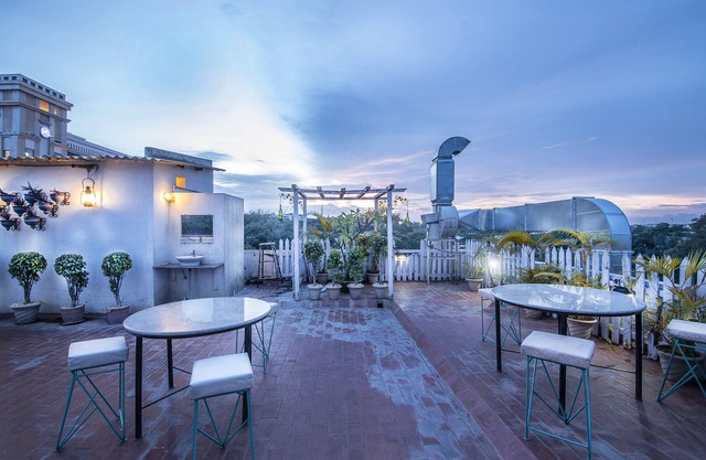 Aishwarya Suites