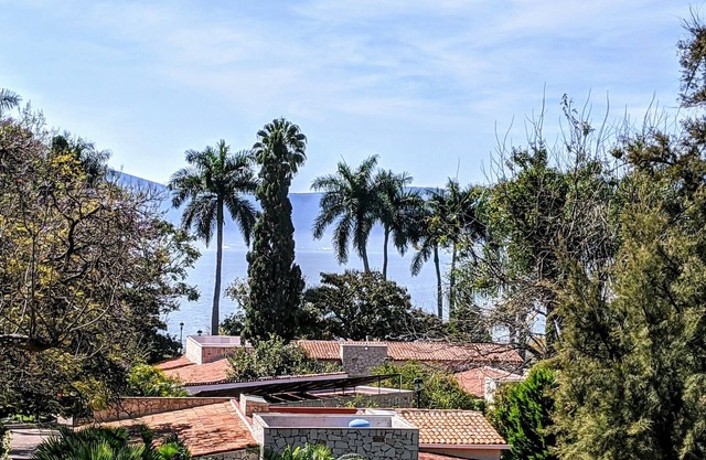 Ajijic Lakeside: ubicación, vistas, encanto y tranquilidad: caso Felicidad lo tiene todo