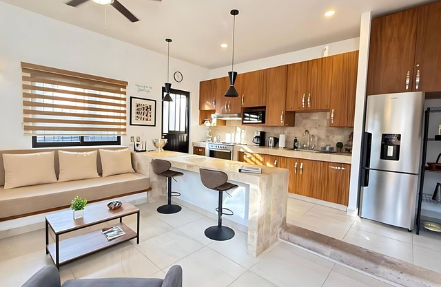 Moderna casa de huéspedes de 1 dormitorio en Ajijic con vistas al lago Chapala
