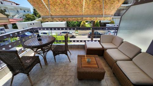 Akrata Maisonette