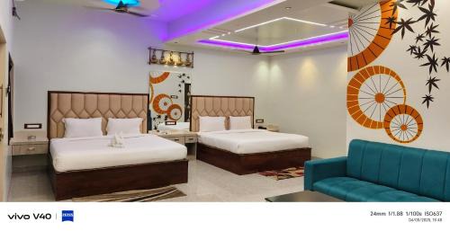 akshat green resort