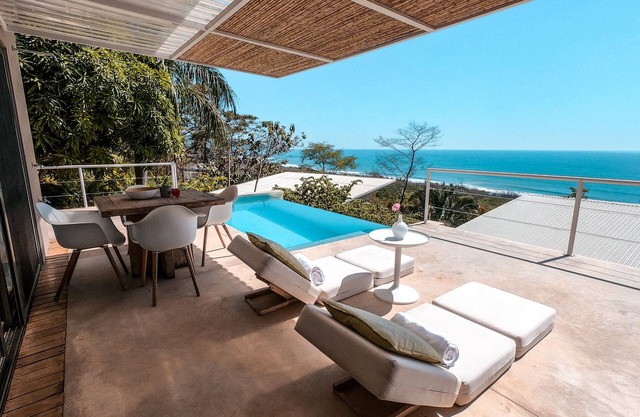 Akwa Santa Teresa Ocean View Villas & Rooms